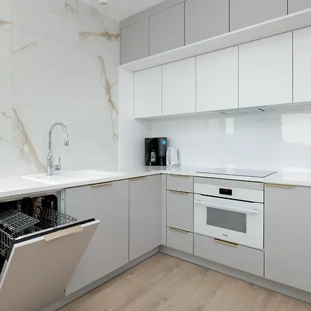 Marina Sea View - By Jantar * コウォブジェク